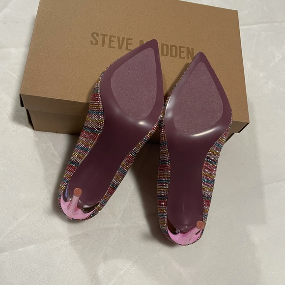 Pink Heels, size 8, Brand New, Steve Madden - Picture 2 of 5